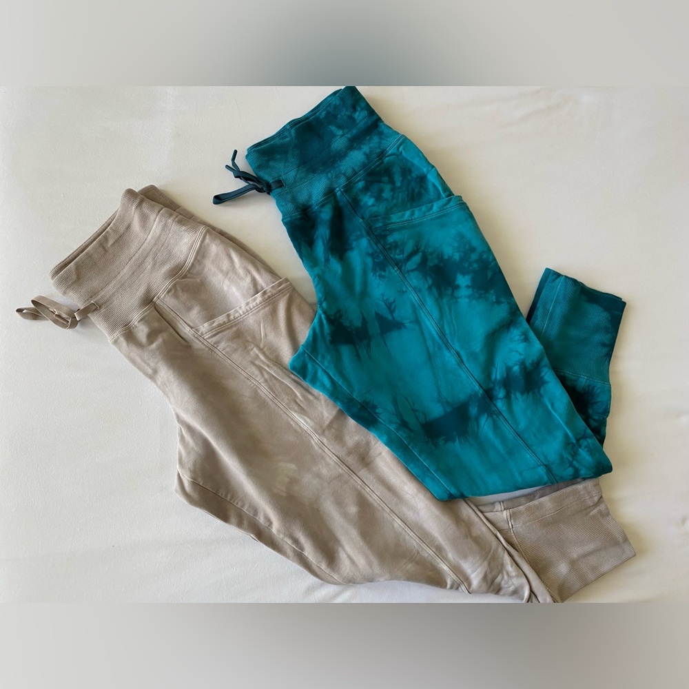 Target- All In Motion Teal and Khaki Jogger Bundle